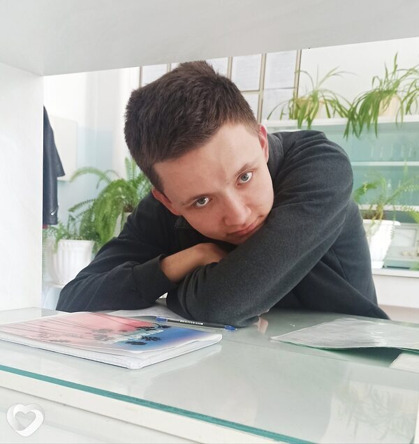 Иван, 22, Симферополе — анкета №778326