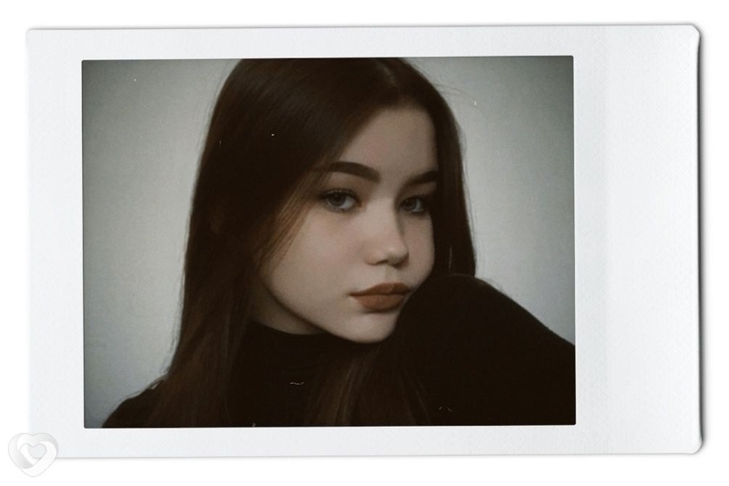 Алина, 22, Белове — анкета №780118