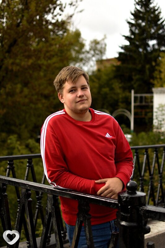 Виктор, 21, Калуге — анкета №778895