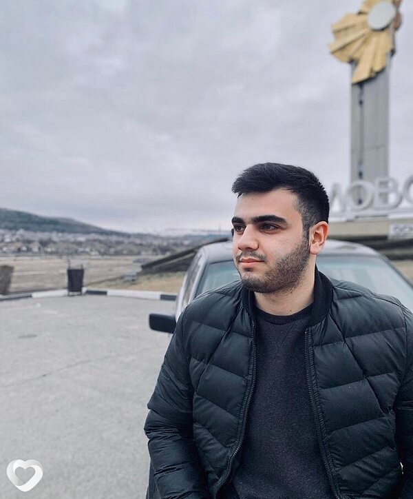 Артур, 26, Москве — анкета №779267