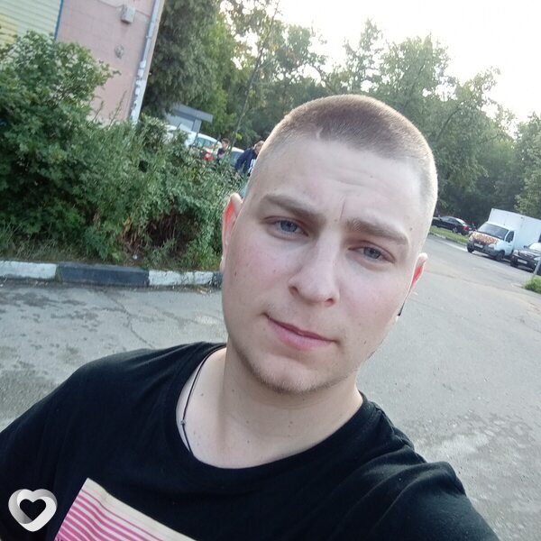 Влад, 25, Москве — анкета №779426
