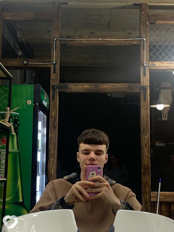 Алексей, 24, Заречном — анкета №779436
