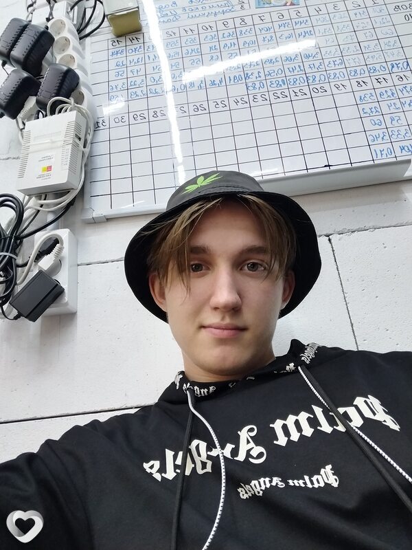 Славик, 21, Краснодаре — анкета №779614