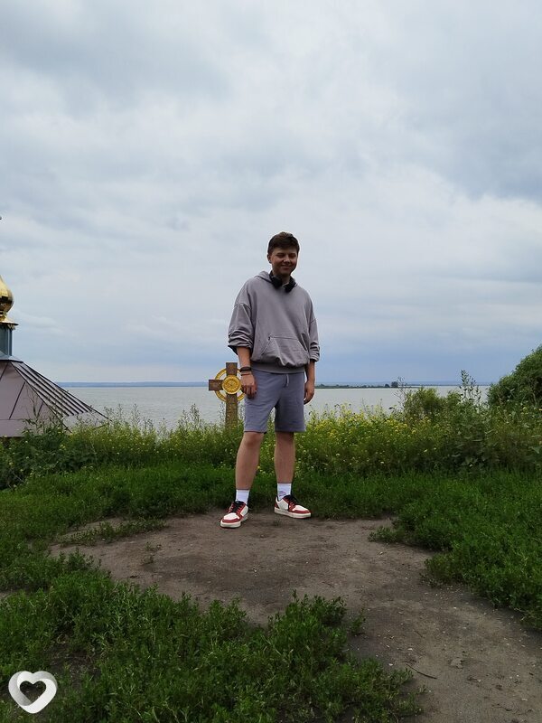 Максим, 22, Иванове — анкета №779662