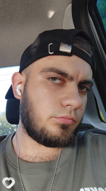 Арсений, 23, Кемерове — анкета №779684
