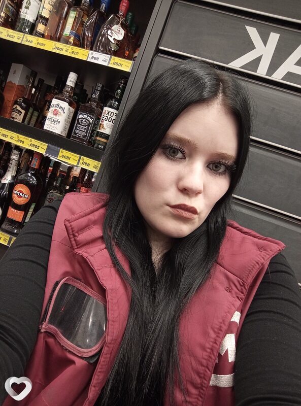 Елена, 21, Воткинске — анкета №779769