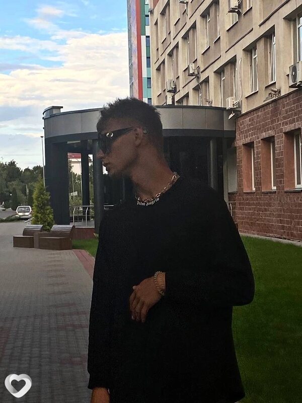 Паша, 22, Солигорске — анкета №780859