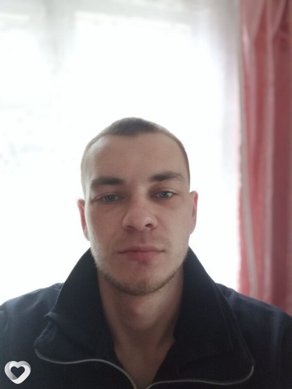 Максим, 31, Орёл — анкета №781159