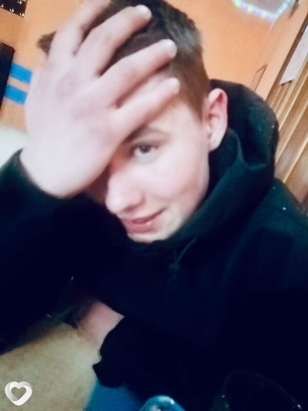 Максим, 25, Барановичах — анкета №781752