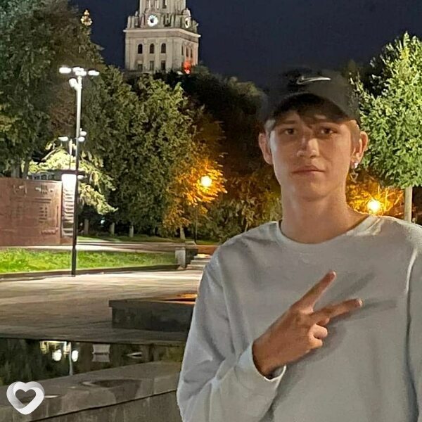 Николай, 22, Москве — анкета №781736