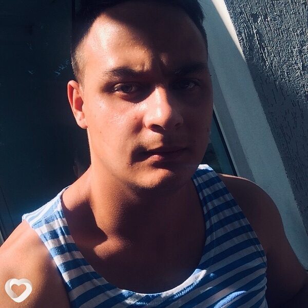 Александр, 28, Саратове — анкета №782504