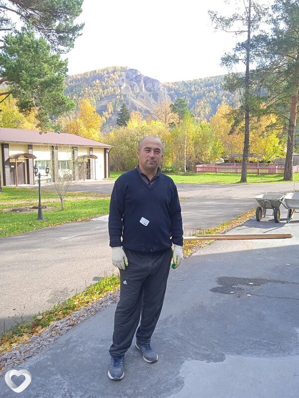 Урунбек Зоиров, 40, Красноярске — анкета №783551