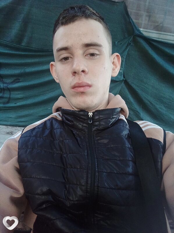 Иван, 22, Москве — анкета №783674