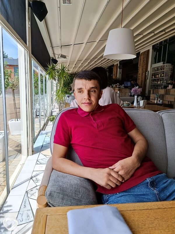 Владислав, 28, Ростове-на-Дону — анкета №784051