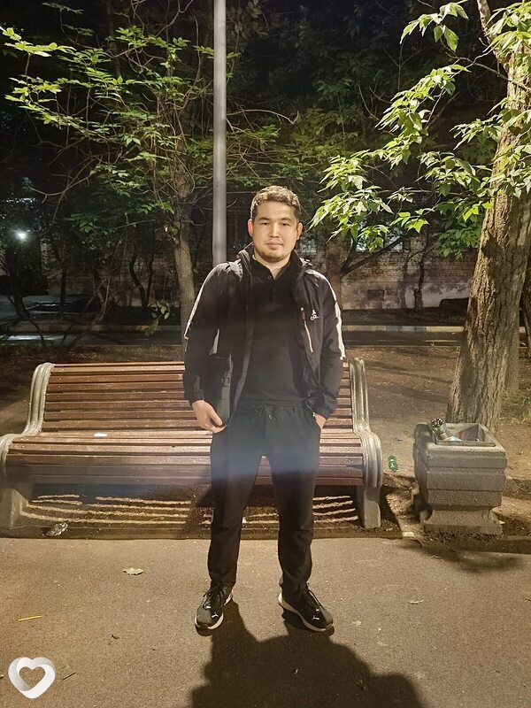 Кайратбек, 26, Москве — анкета №784301