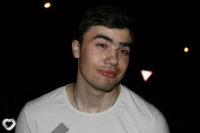 Арсений, 24, Валуйках — анкета №784696