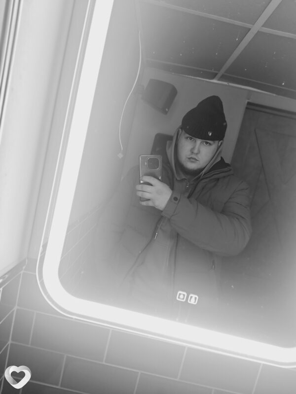 Витя, 23, Волгограде — анкета №784792