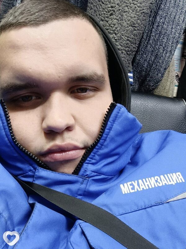 Владимир, 21, Краснодаре — анкета №785376