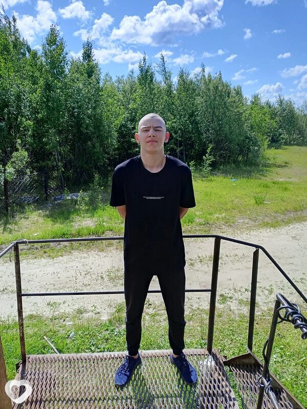 Александр, 21, Мегионе — анкета №785395