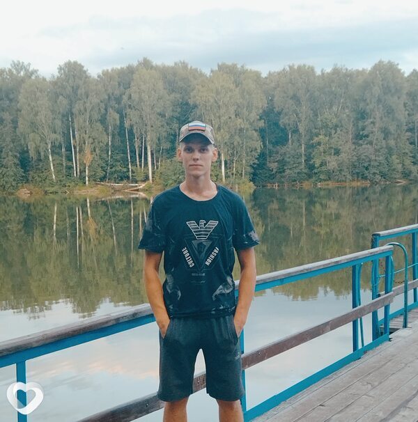 Женя, 24, Москве — анкета №786278