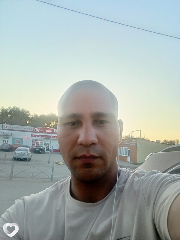 Иван, 37, Вольске — анкета №787064
