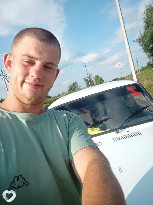 Коля, 25, Новом Осколе — анкета №787075