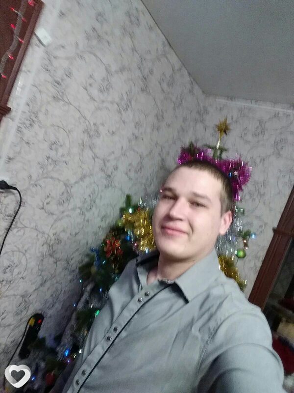 Михаил, 30, Черногорске — анкета №787539