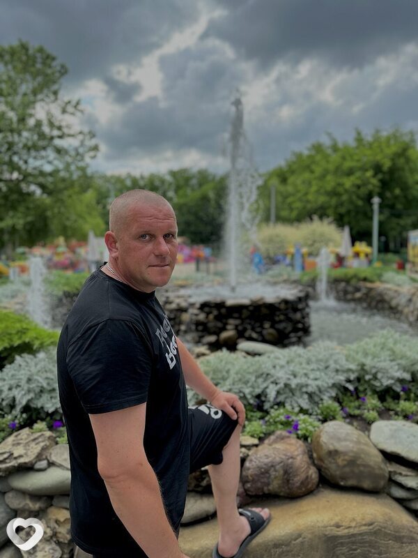 Oleg, 43, Саратове — анкета №787695