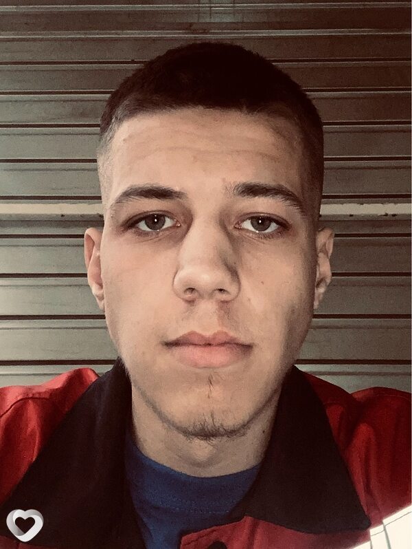 Даниил, 22, Ужуре — анкета №788019