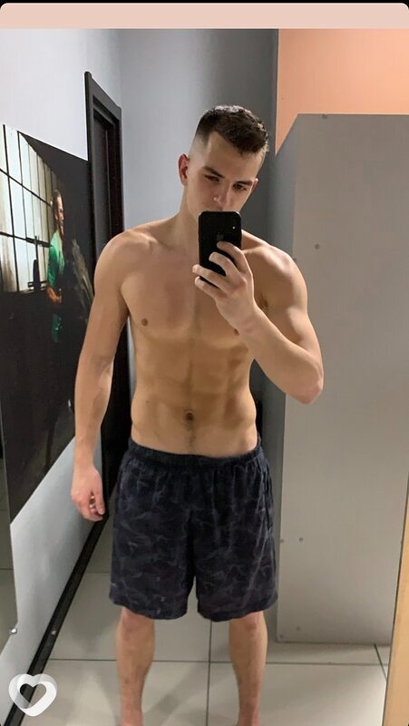 Максим, 24, Москве — анкета №788486