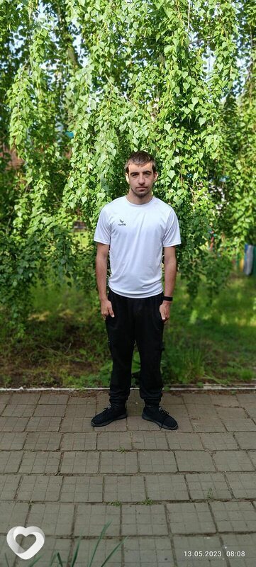 Валера, 27, Краснодаре — анкета №788536