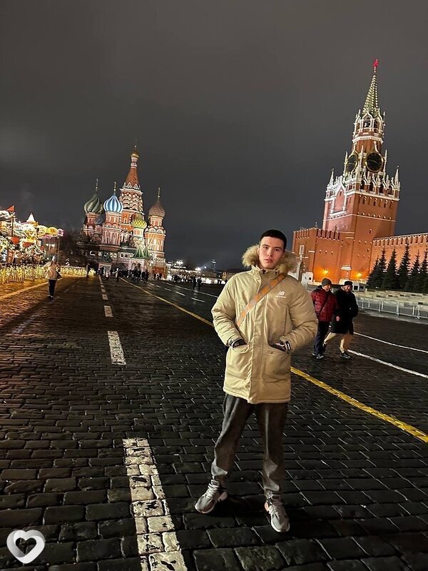 Рустам, 23, Москве — анкета №789365