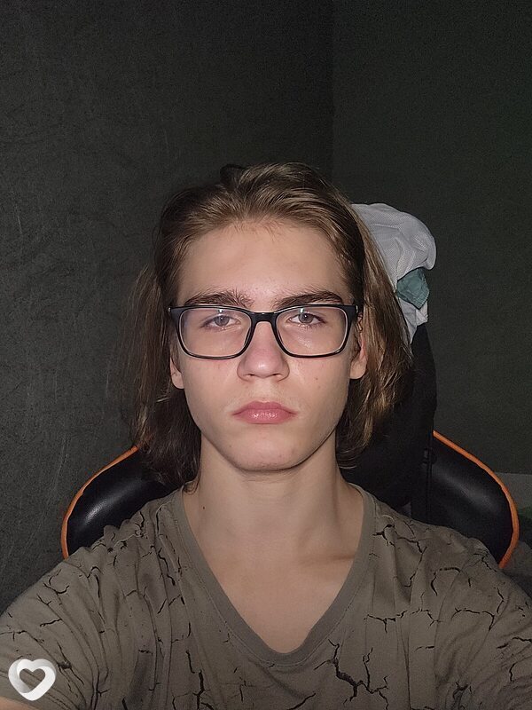 Рома, 21, Владимире — анкета №790323