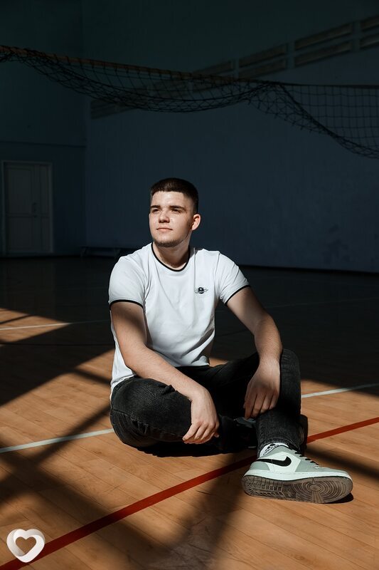 Роман, 21, Москве — анкета №790324