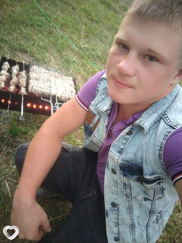 Кирилл, 24, Горках — анкета №790716