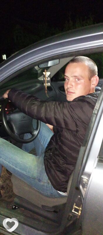 Эдуард, 24, Москве — анкета №791004