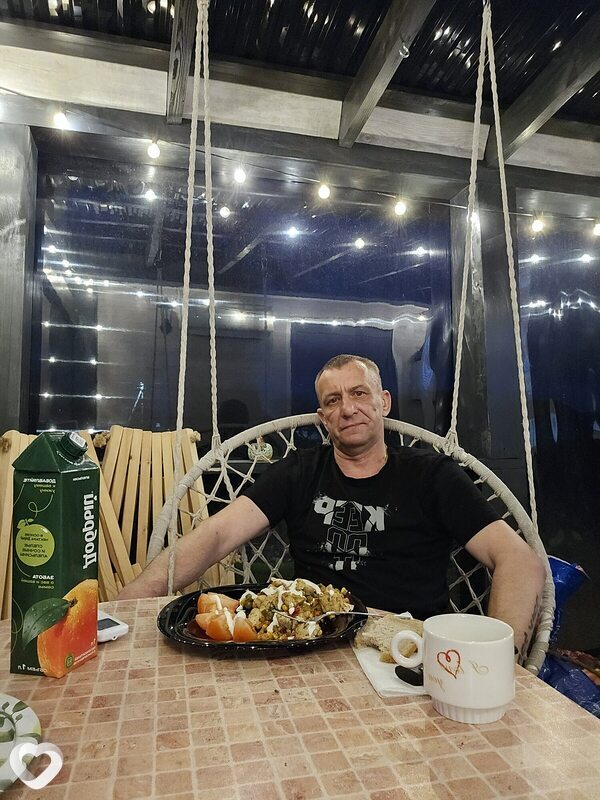 Игорь, 46, Курчатове — анкета №791494