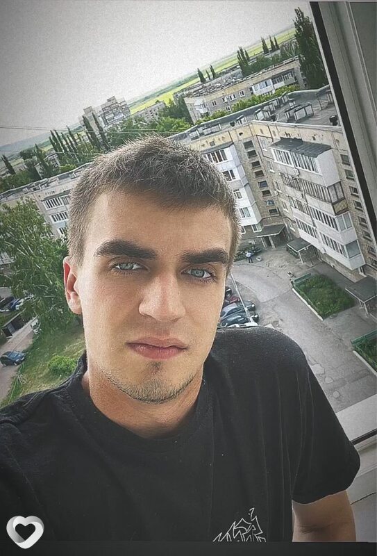 Илья, 26, Москве — анкета №791775