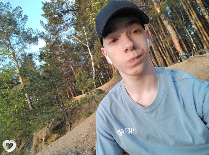 Александр, 20, Москве — анкета №792382