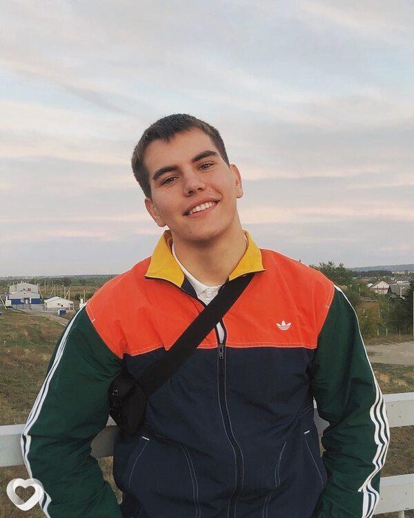 Максим, 29, Усолье-Сибирское — анкета №792475