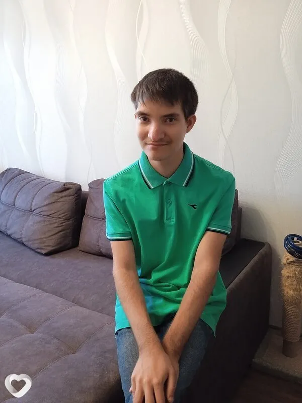 Анатолий, 26, Барнауле — анкета №792619