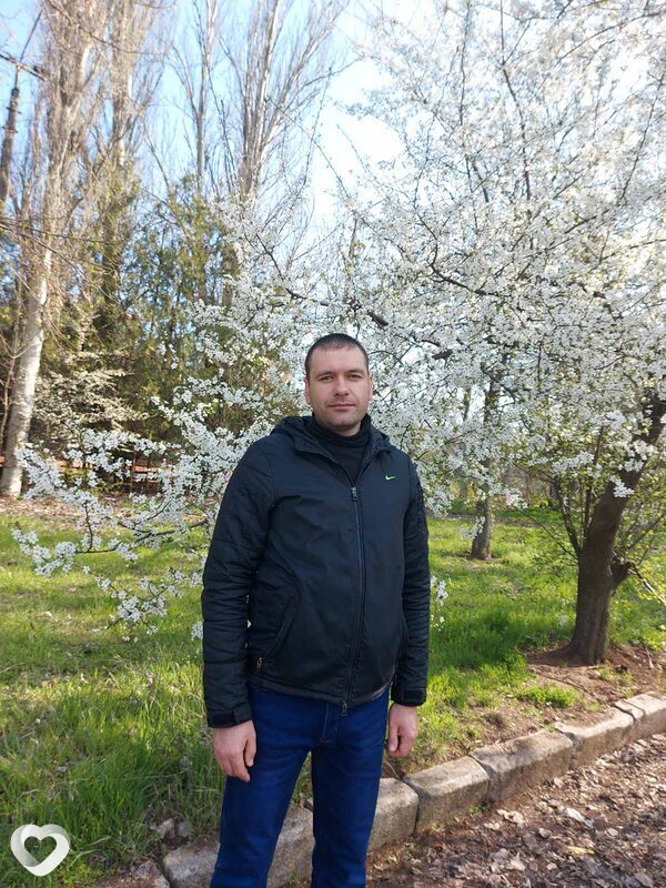 Артем, 42, Ивано-Франковске — анкета №793074