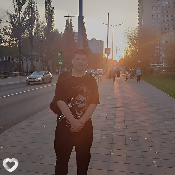 Илья, 21, Москве — анкета №793479