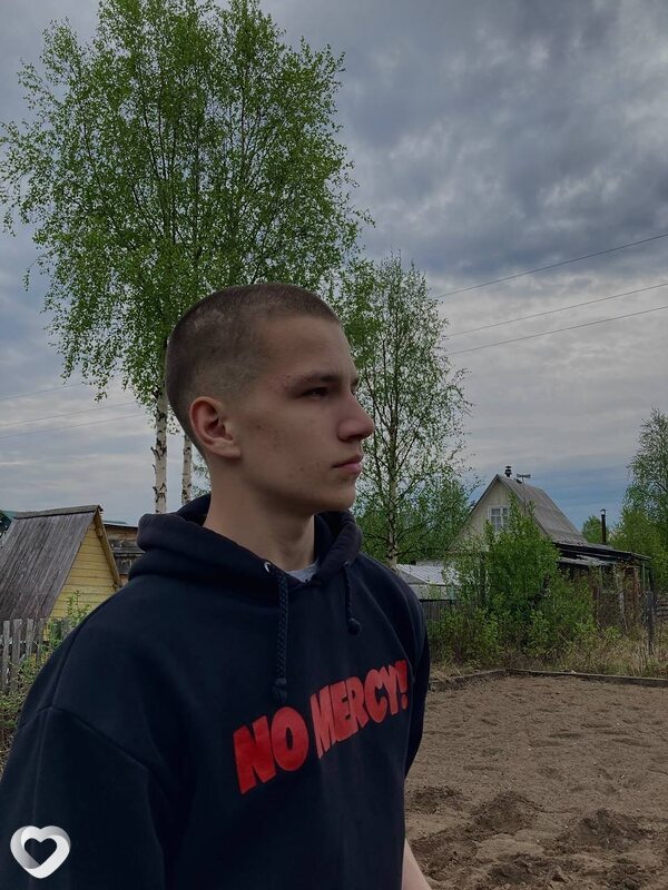 Сережа, 21, Москве — анкета №793797