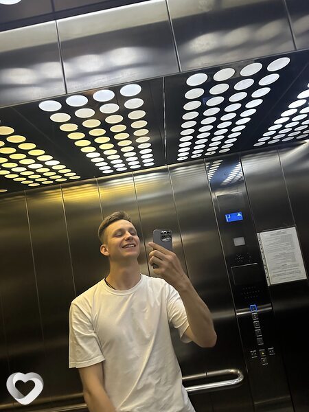 Илья, 24, Витебске — анкета №794132