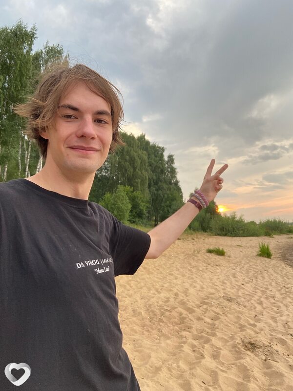 Олег, 25, Москве — анкета №794333