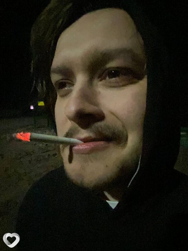 Андрей, 21, Кирове — анкета №794494