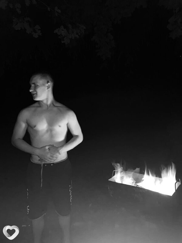 Глеб, 21, Рыбинске — анкета №794507