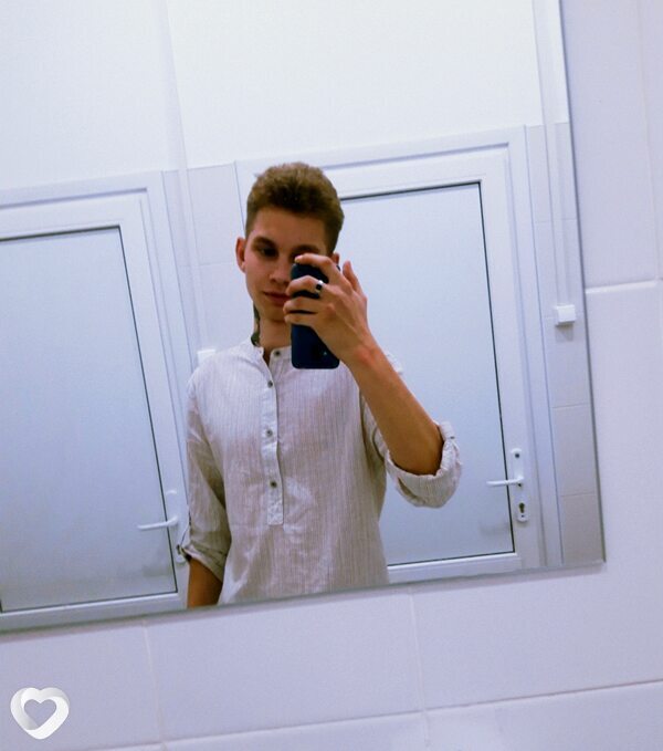 Юрий, 23, Москве — анкета №794767