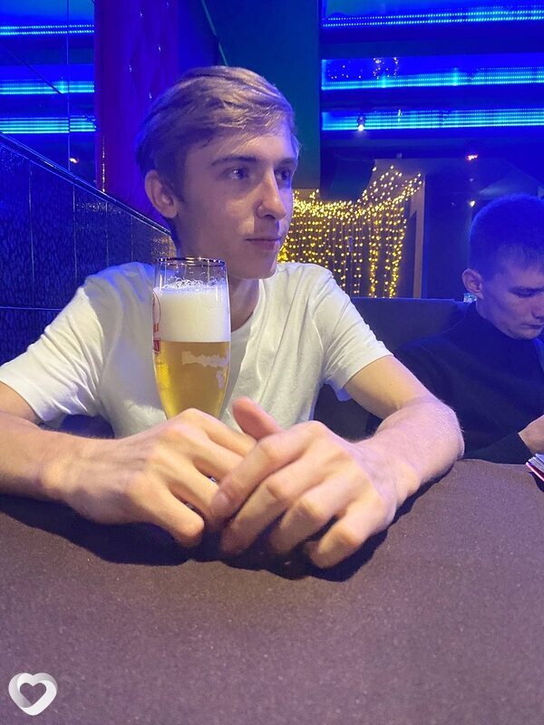 Кирилл, 24, Омске — анкета №794780